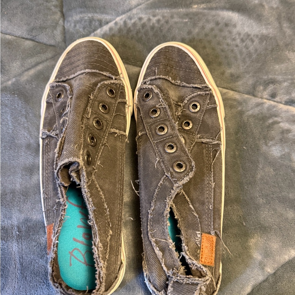 Blowfish Malibu Charcoal Grey Slip On